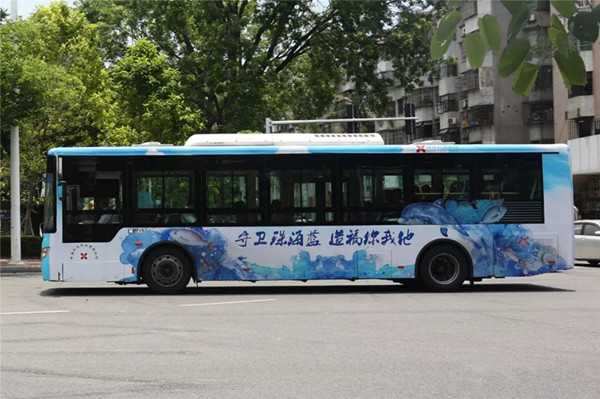 公益公交廣告如何既好看又有價值，珠海公交車廣告為你打個樣!
