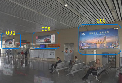 南朗站A、B進出站口+售票窗旁燈箱廣告