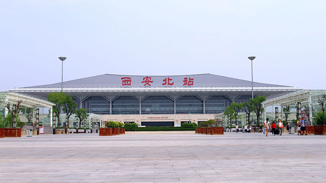 西安高鐵站廣告中候車廳展臺媒體怎么樣？