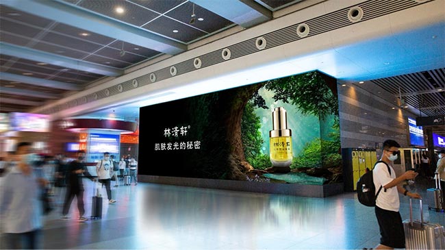 上海虹橋高鐵站與地鐵交匯處電子媒體怎么樣？