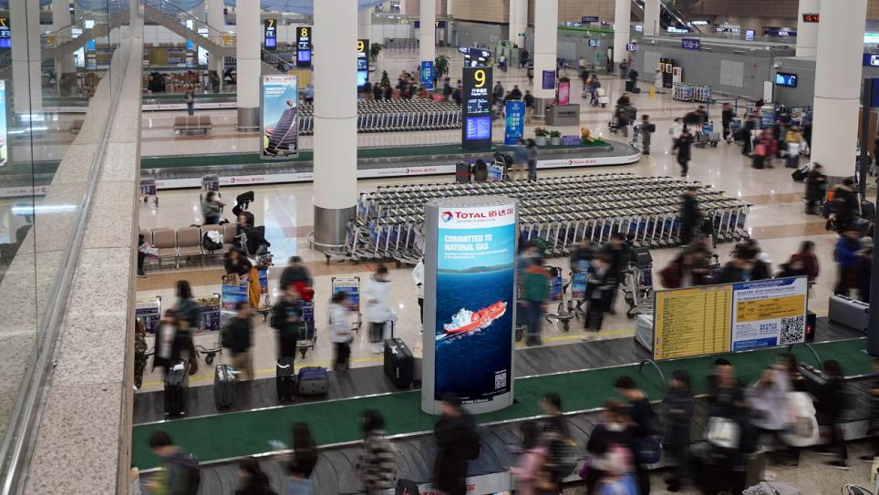 上海浦東國際機場4月旅客吞吐量同比增長8155.87%，上海浦東機場到達區(qū)域廣告位有哪些？