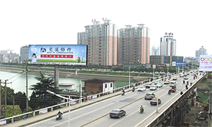 永州瀟湘大橋廣告牌價(jià)格多少錢？永州戶外立柱大牌廣告價(jià)格