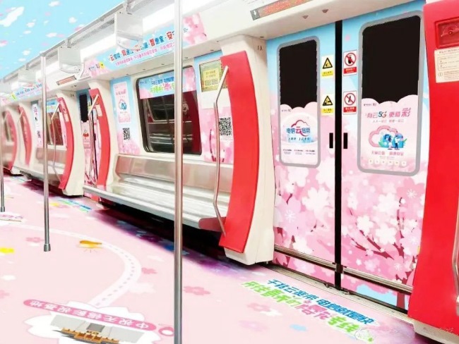 無錫地鐵S1錫澄線內(nèi)外包車廣告櫻花案例，無錫地鐵廣告價格收費(fèi)